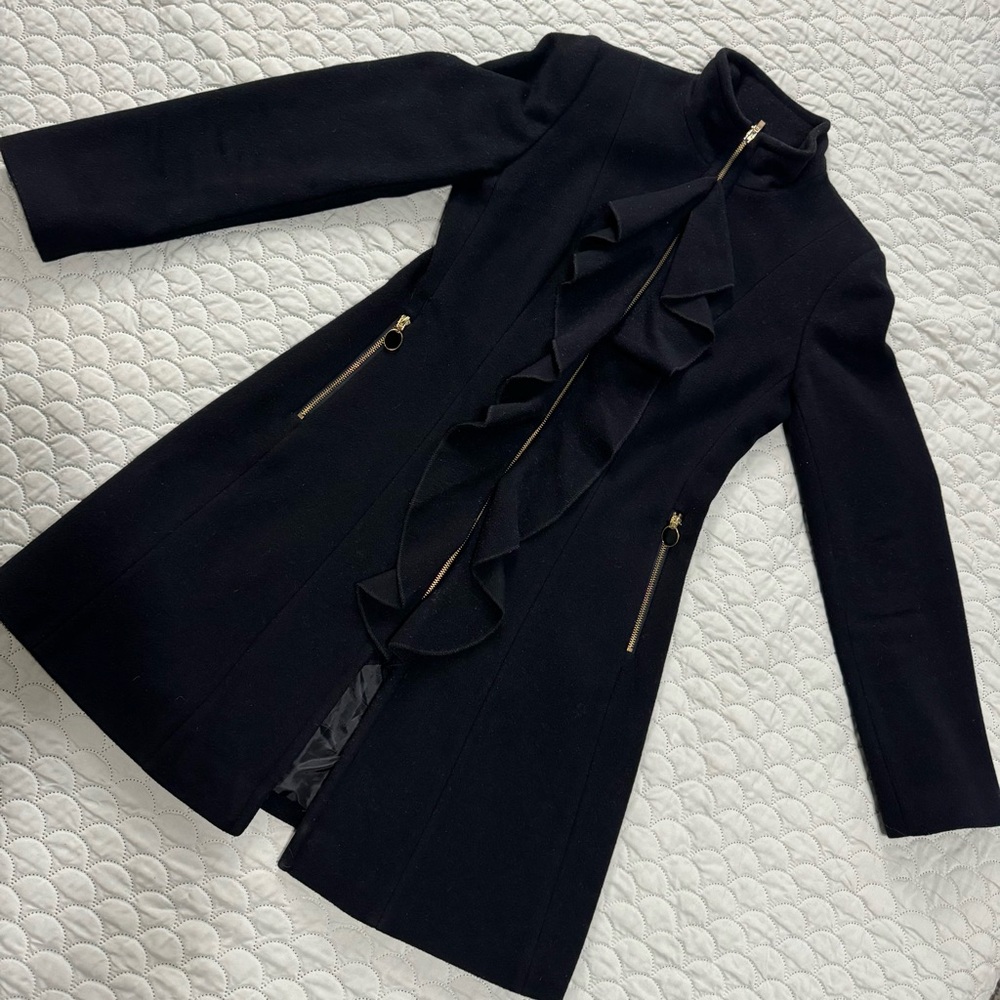 TAHARI Wool Coat in Black with Ruffle Detail, Women’s Size 4. Perfect Condition!
